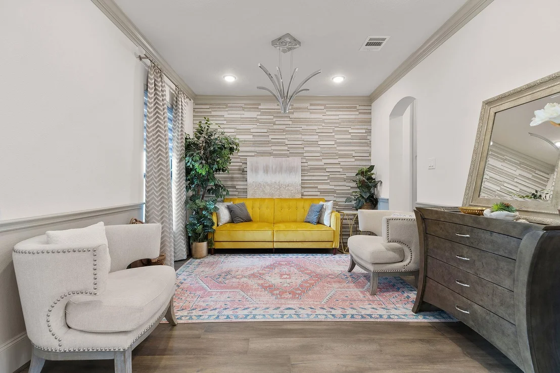 Photo of 109 Leon LOOP
