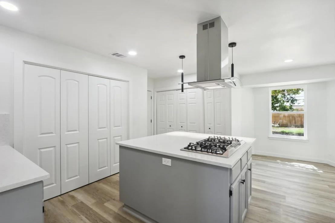 Photo of 9807 Kendal DR