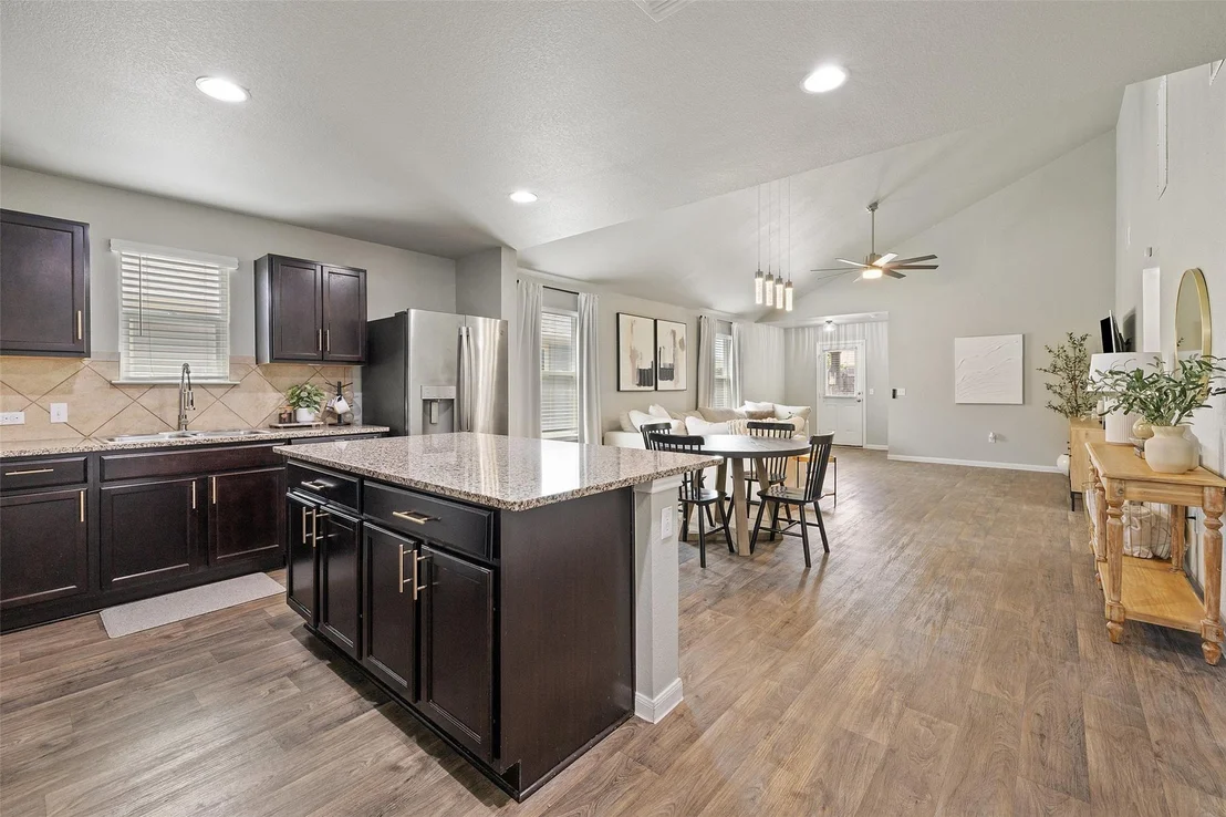 Photo of 104 San Bernard TRL