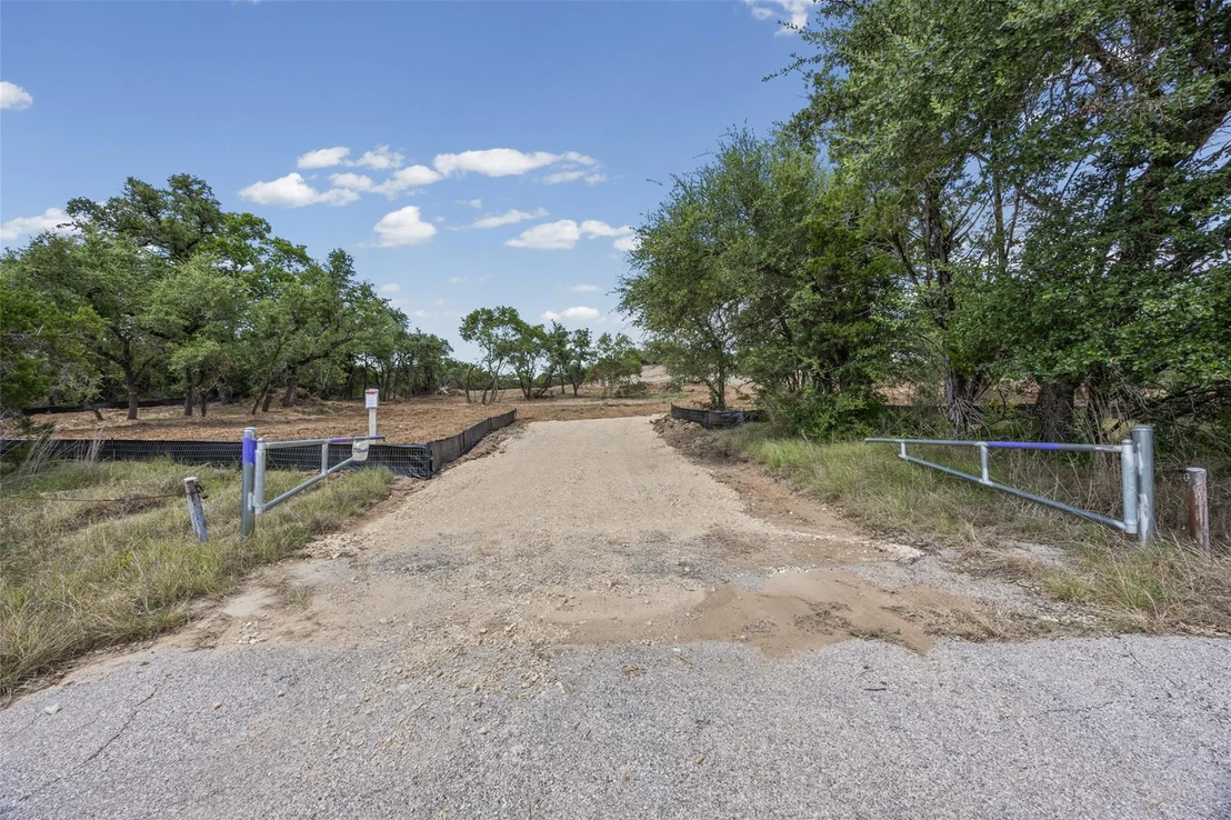 Photo of 21924 Nameless RD