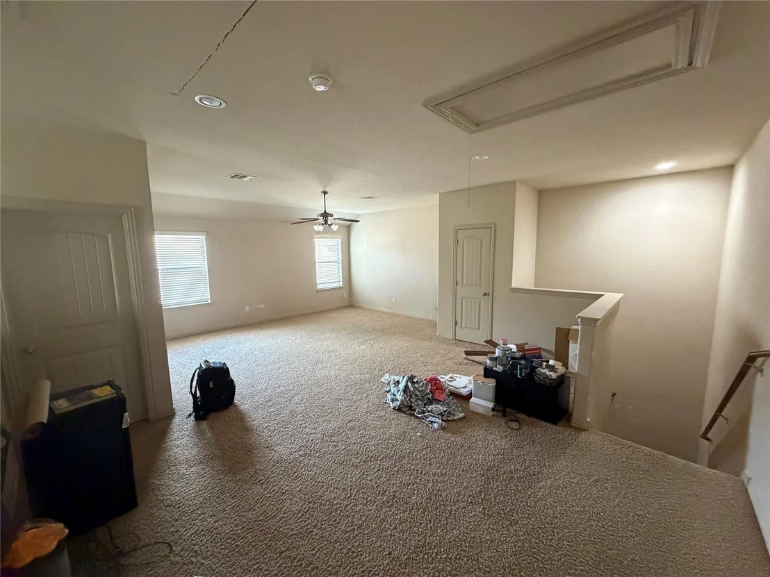 Photo of 2328 Ambling TRL