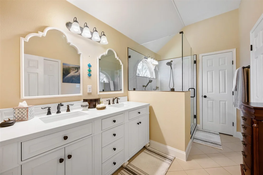 Photo of 1205 Sugarberry DR
