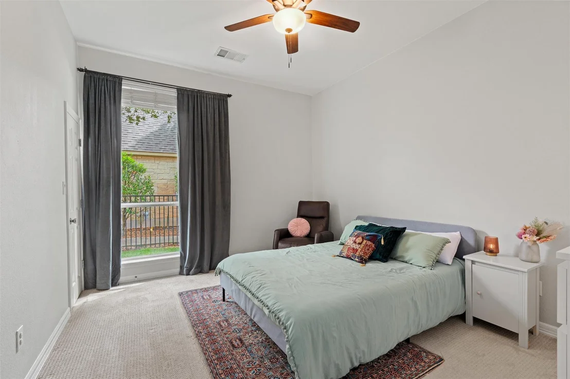 Photo of 1308 Hillridge DR