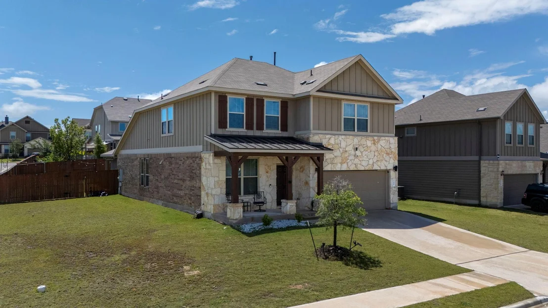 Photo of 548 Purple Heart DR