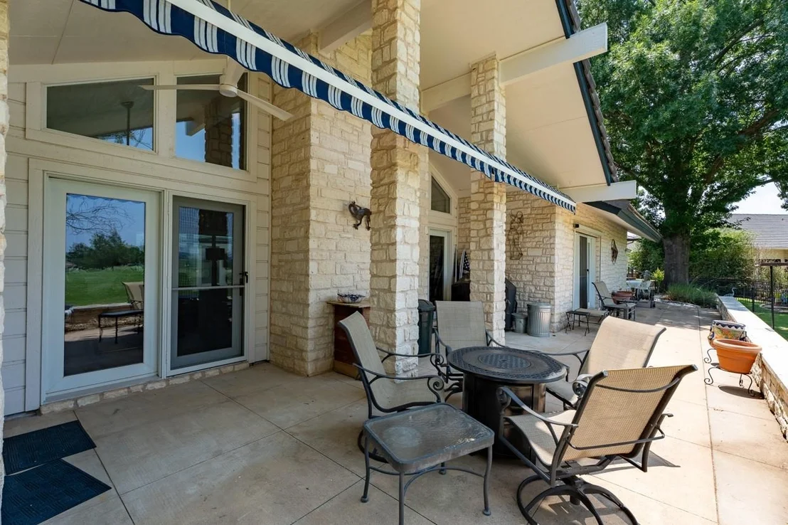 Photo of 2704 Aurora