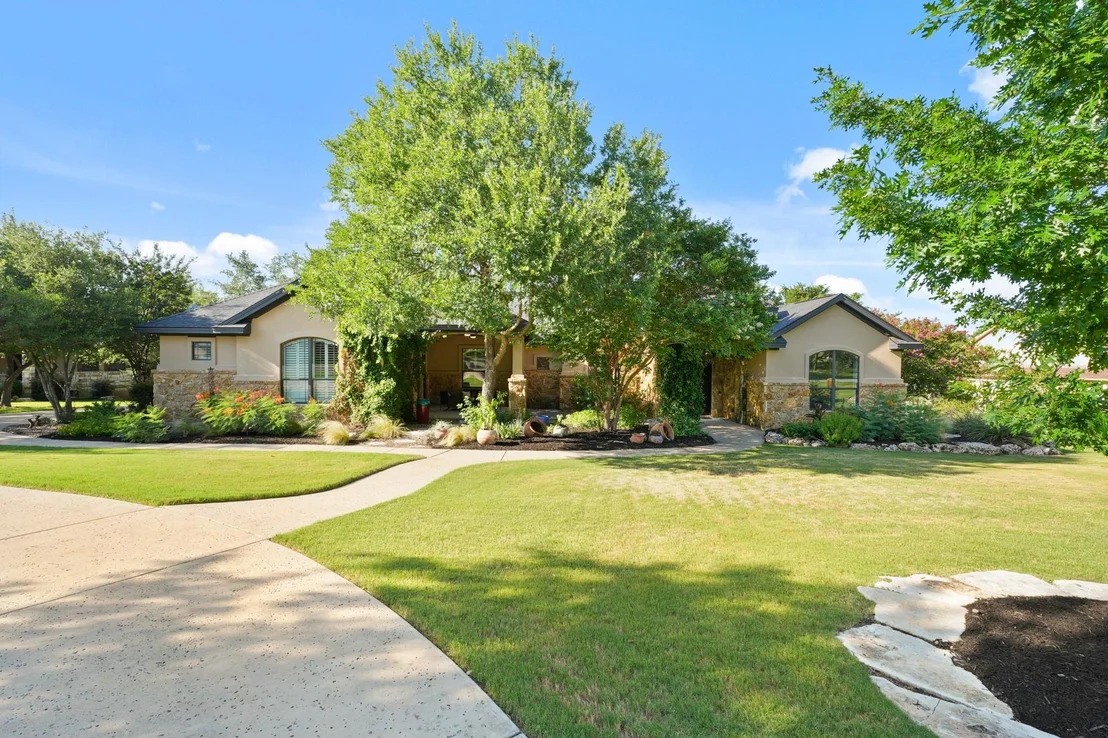 Photo of 106 Cactus Bend CV