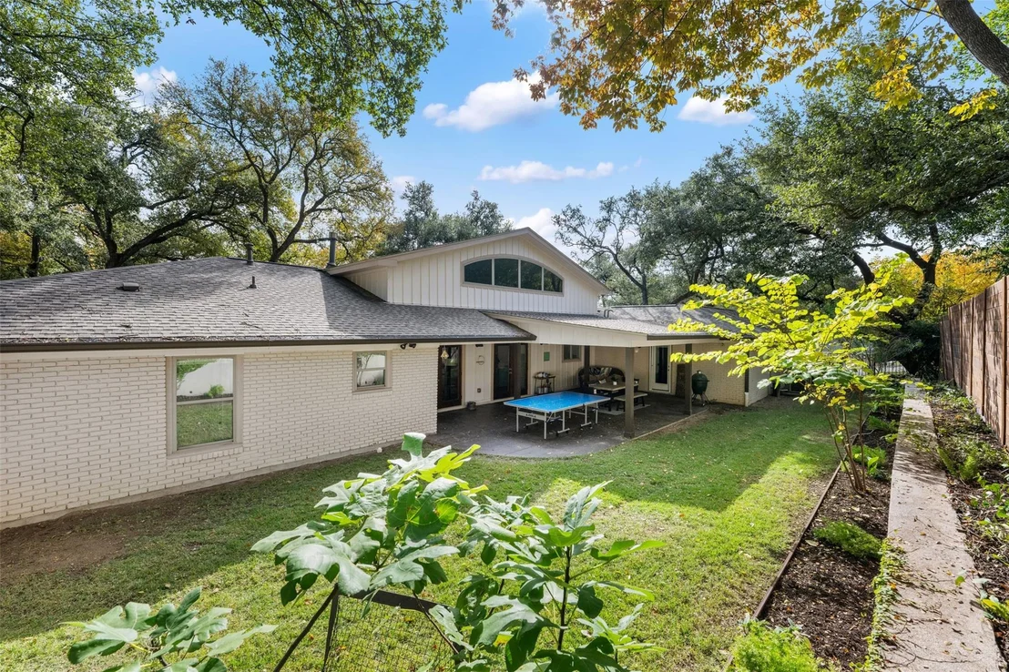 Photo of 4200 Edgemont DR