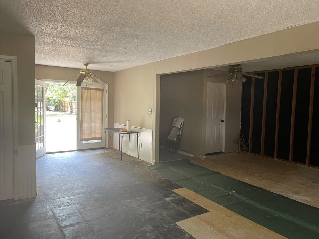 Photo of 1104 Gardner CV