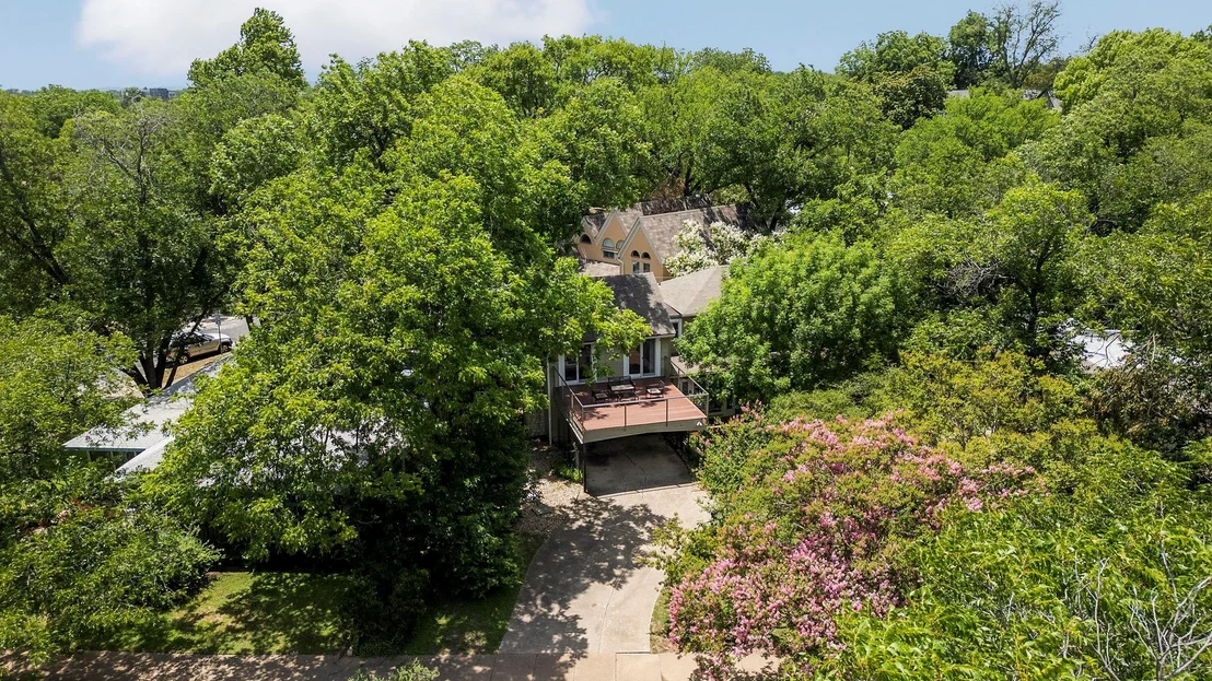 Photo of 3102 Hemphill PARK