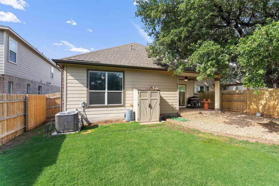 Photo of 1032 Clove Hitch DR