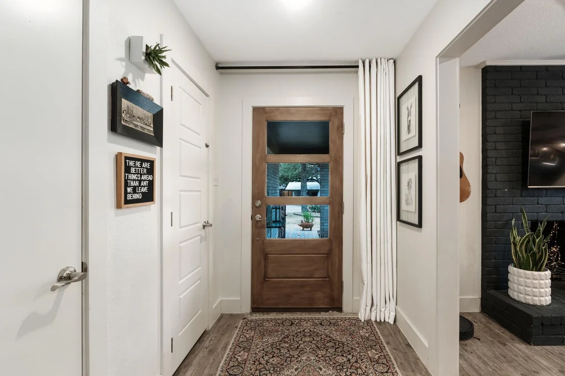 Photo of 531 Santa Clara RD