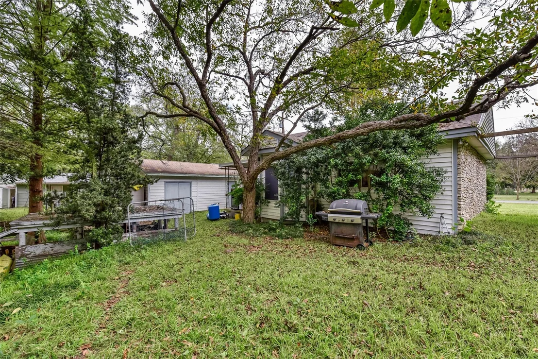 Photo of 1800 Rockcliff RD
