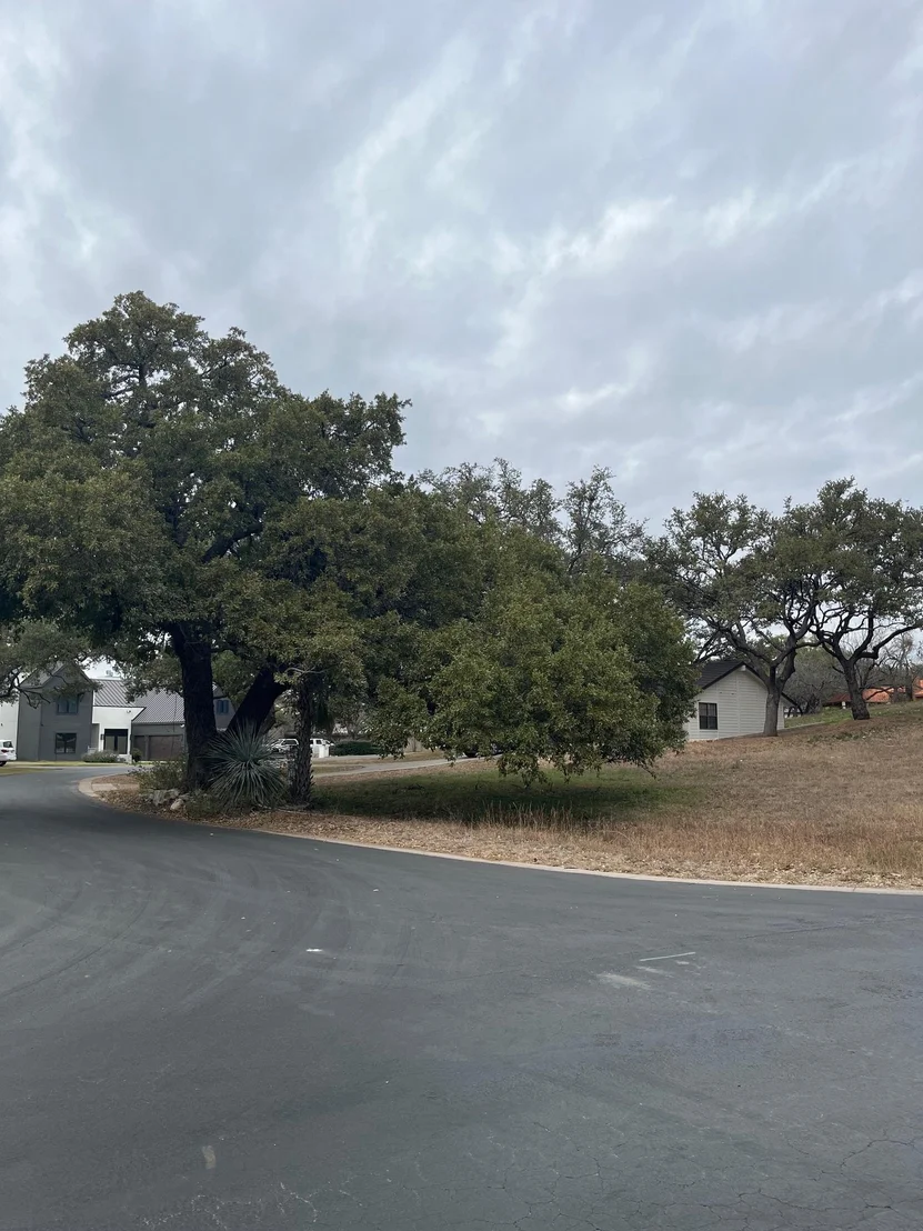 Photo of 700 Red Sails DR