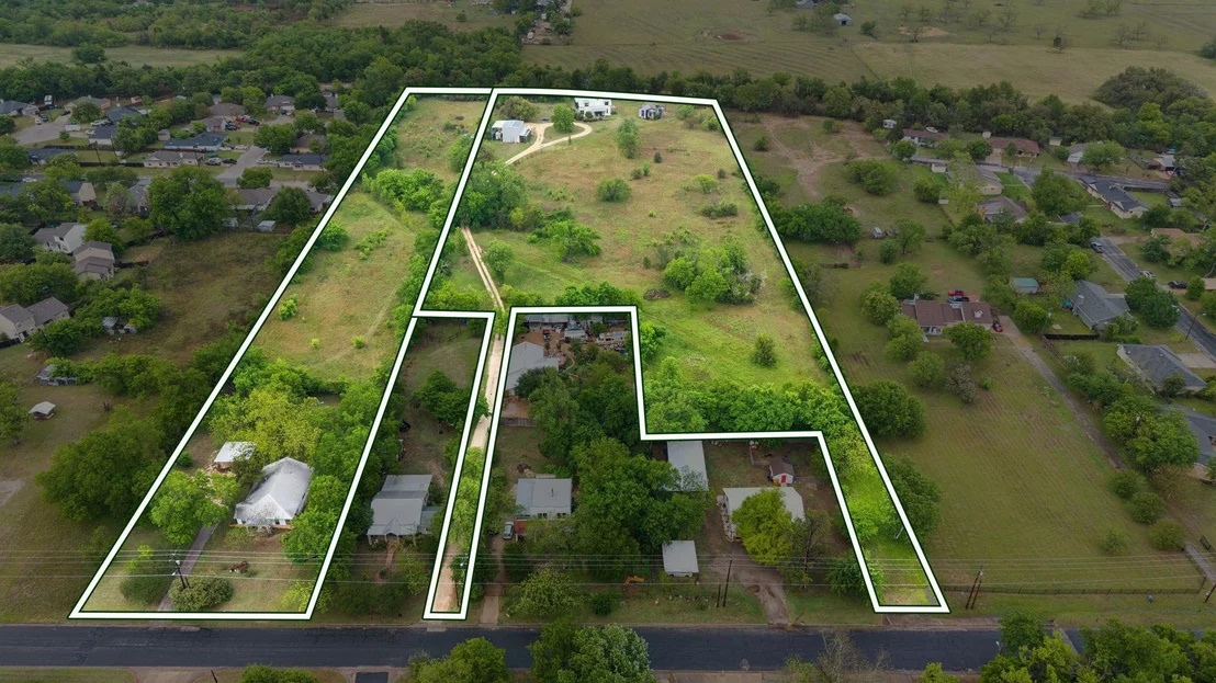 Photo of 534 Old McDade RD