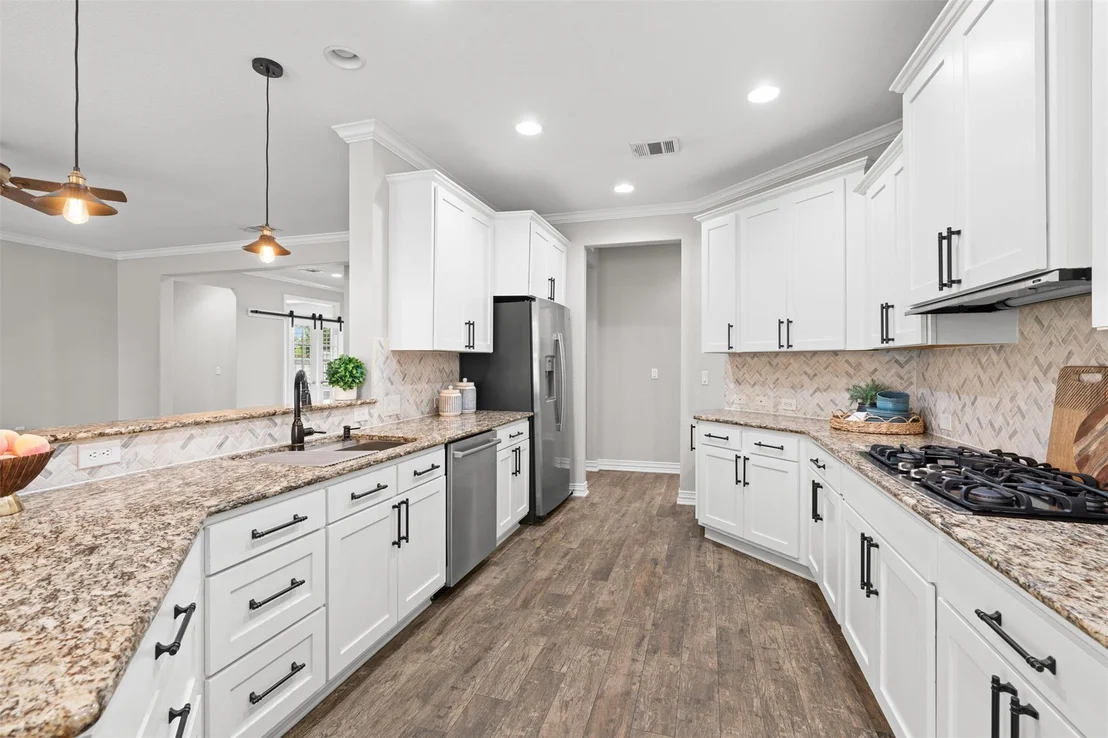 Photo of 102 Emory Peak TRL