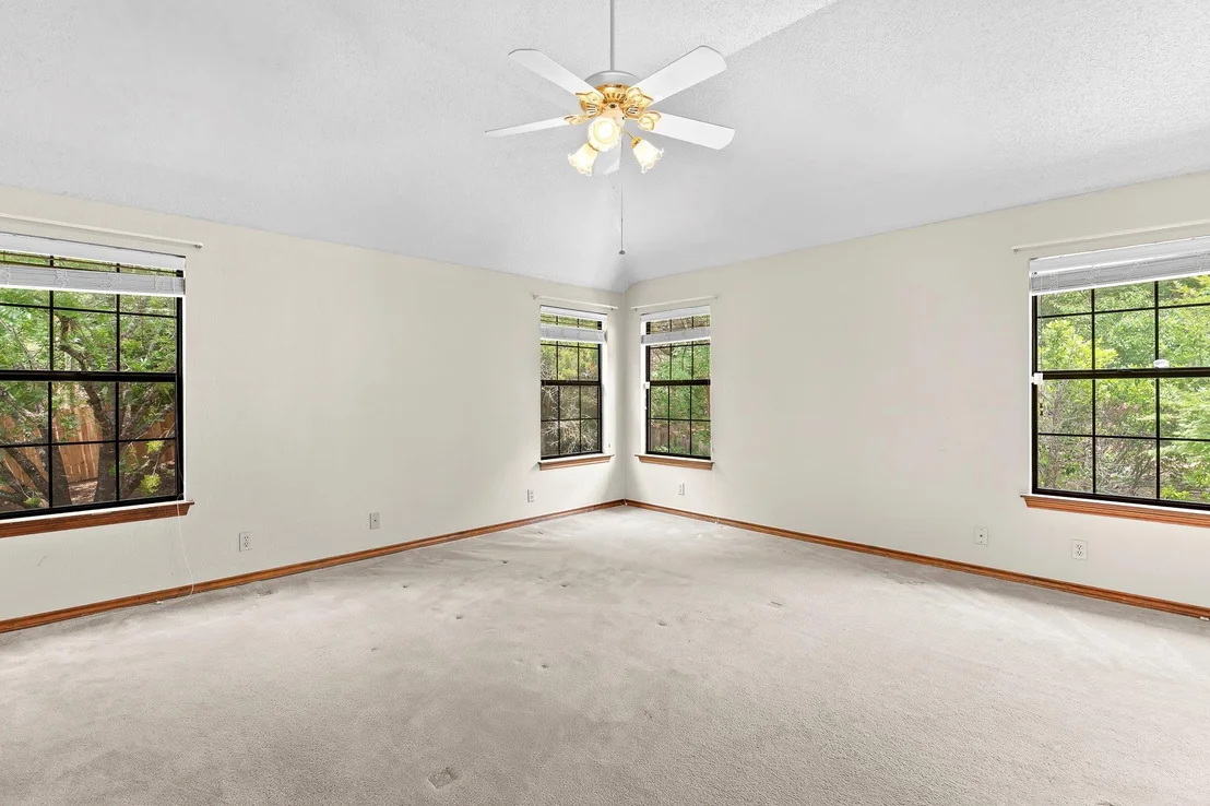 Photo of 9002 Scotsman DR
