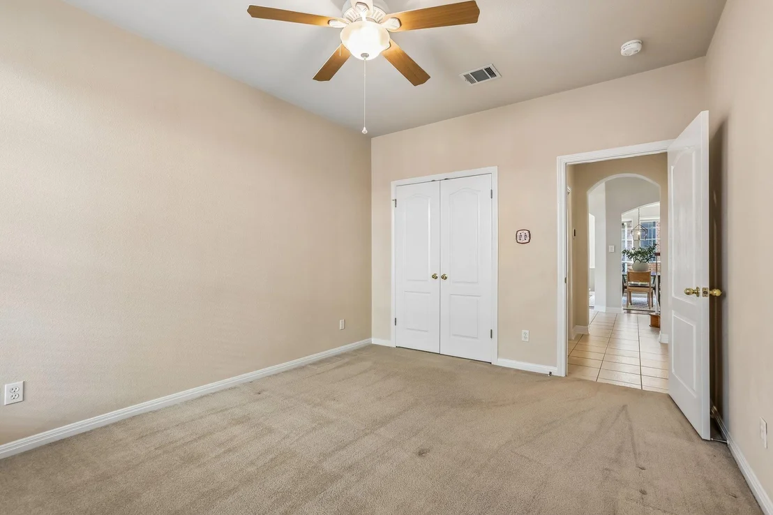 Photo of 15008 Thatcher DR