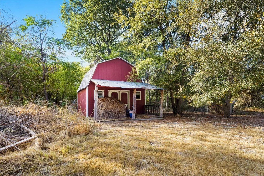 Photo of 275 Woodruff RD