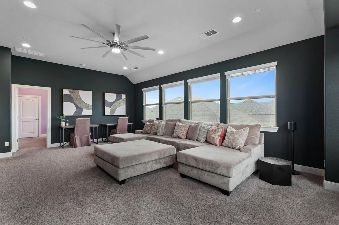 Photo of 3028 Silvergrass CV