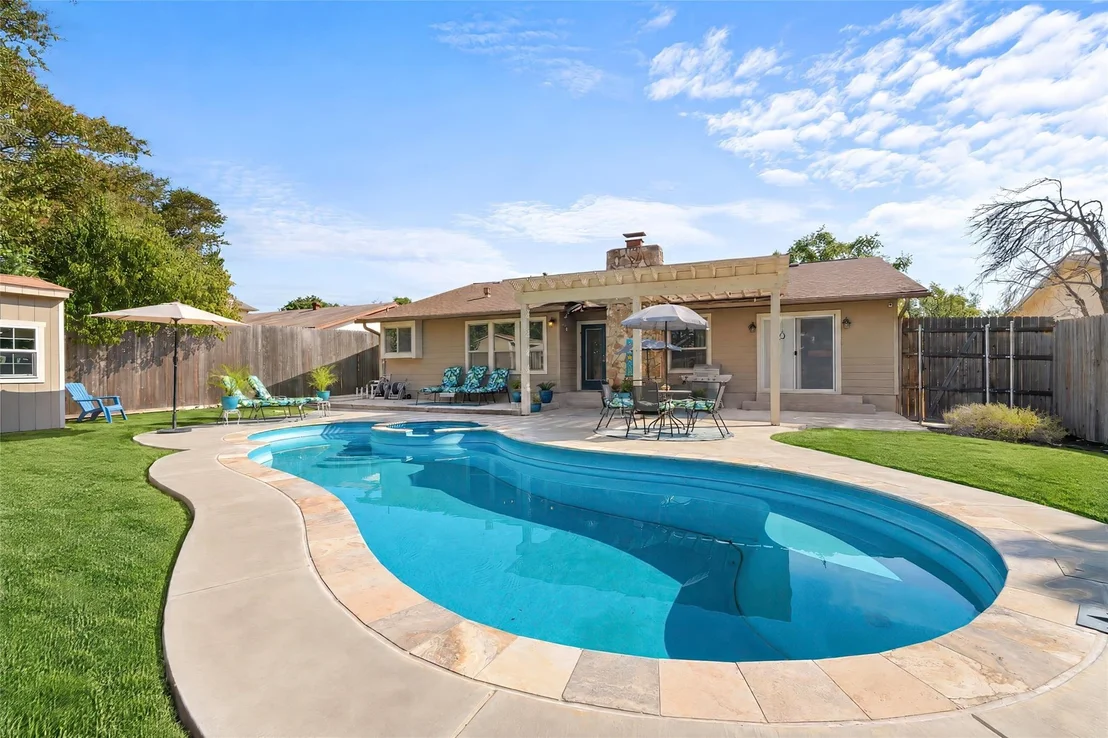 Photo of 11210 Henge DR