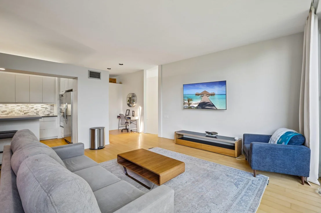 Photo of 208 Lessin LN