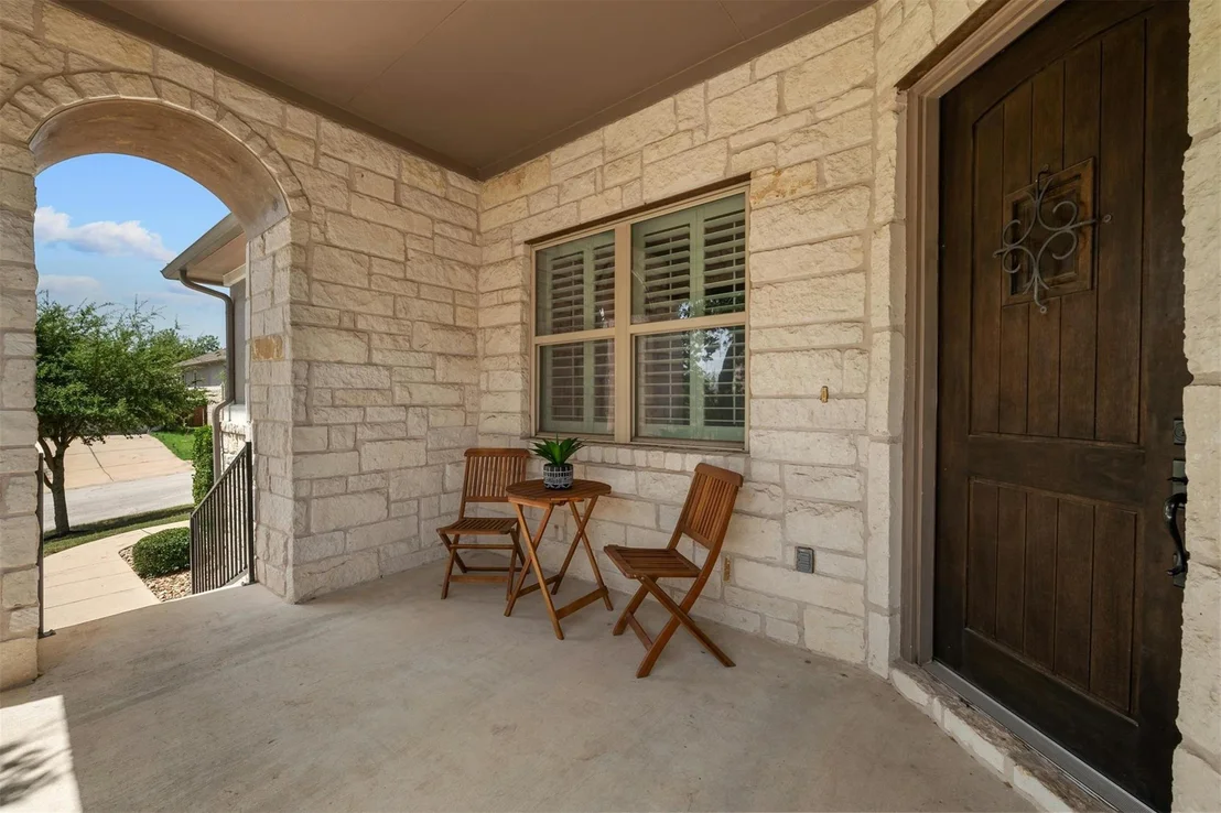 Photo of 16025 La Rosa DR