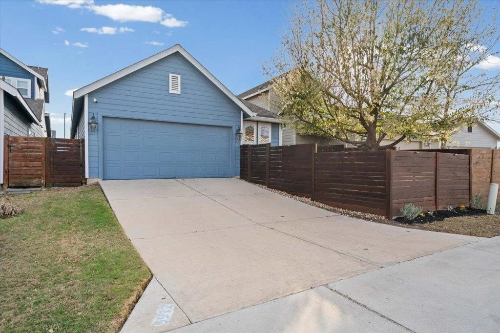 Photo of 5912 Corrine LN