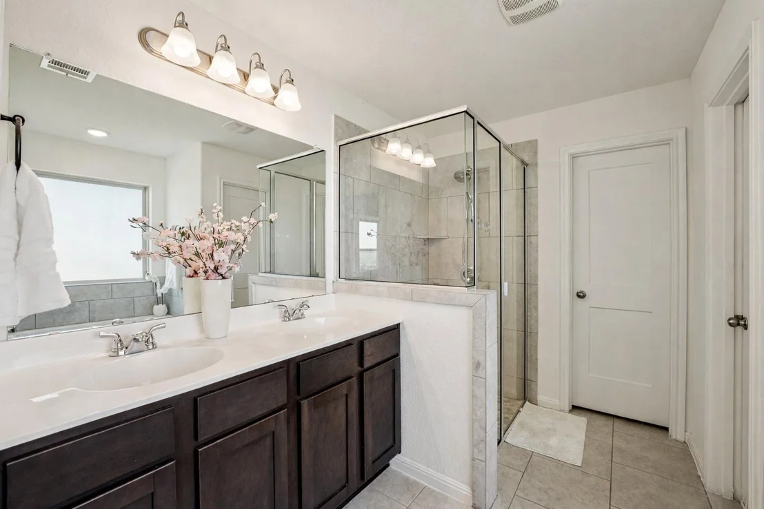 Photo of 210 Helen RD