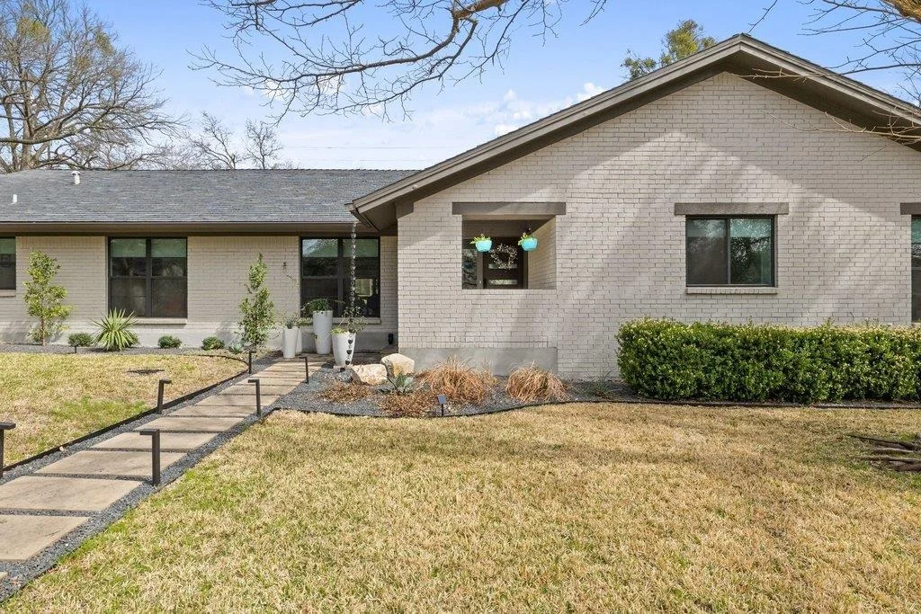 Photo of 9421 Spring Hollow DR