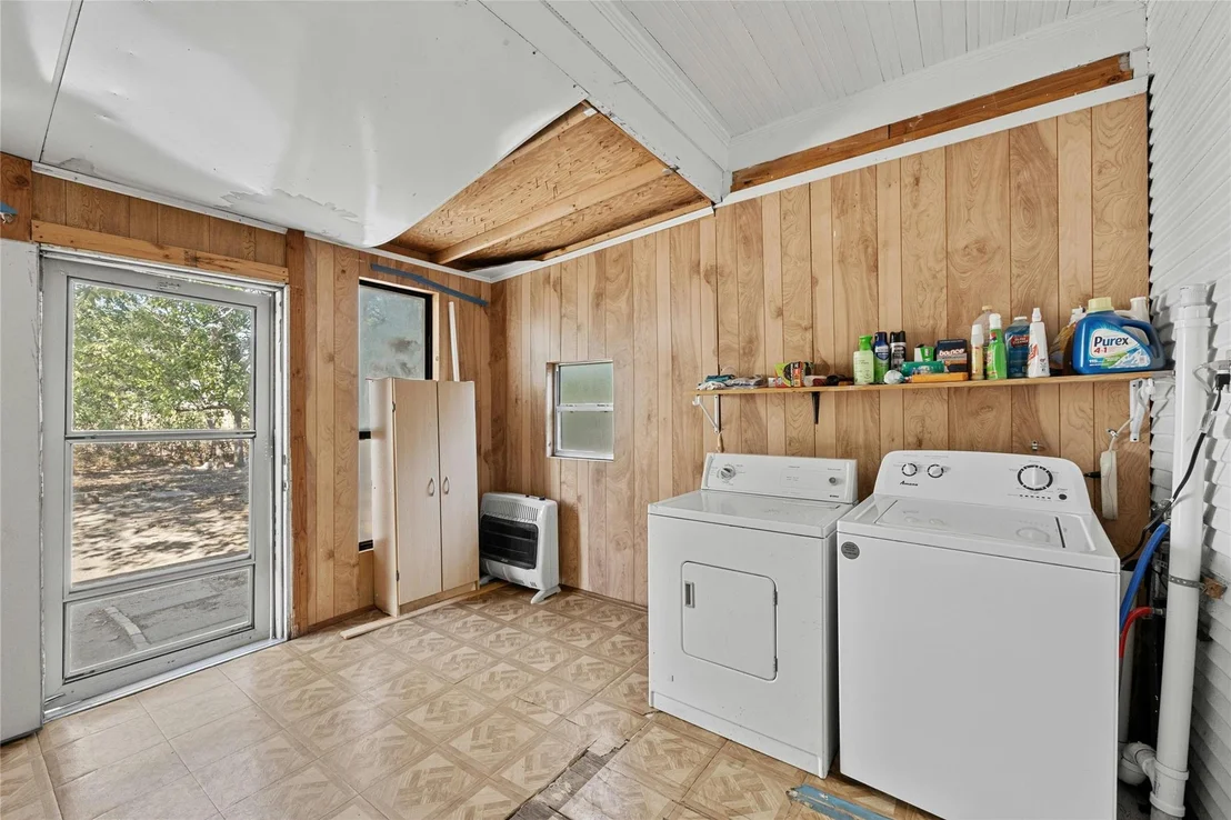 Photo of 1004 Vargas RD