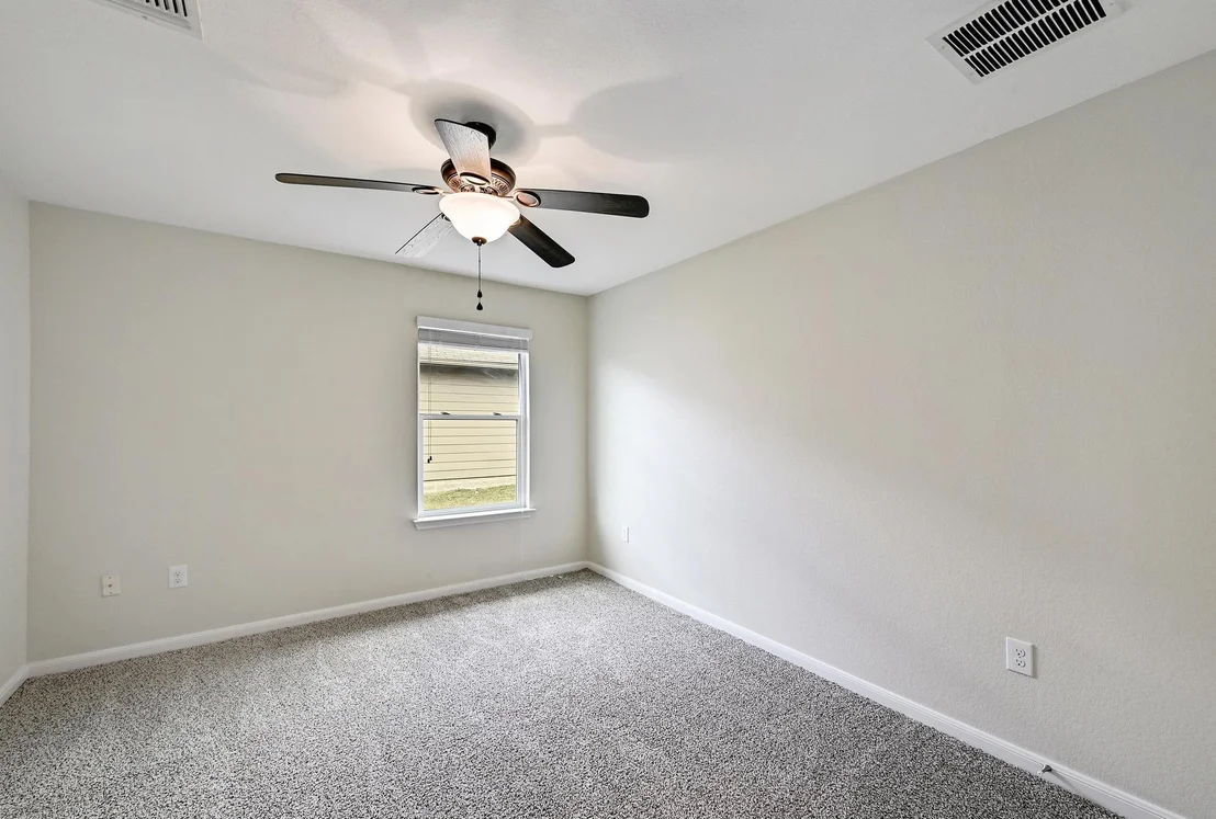 Photo of 245 Voss