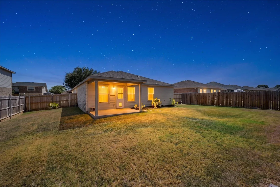 Photo of 411 Leo LN