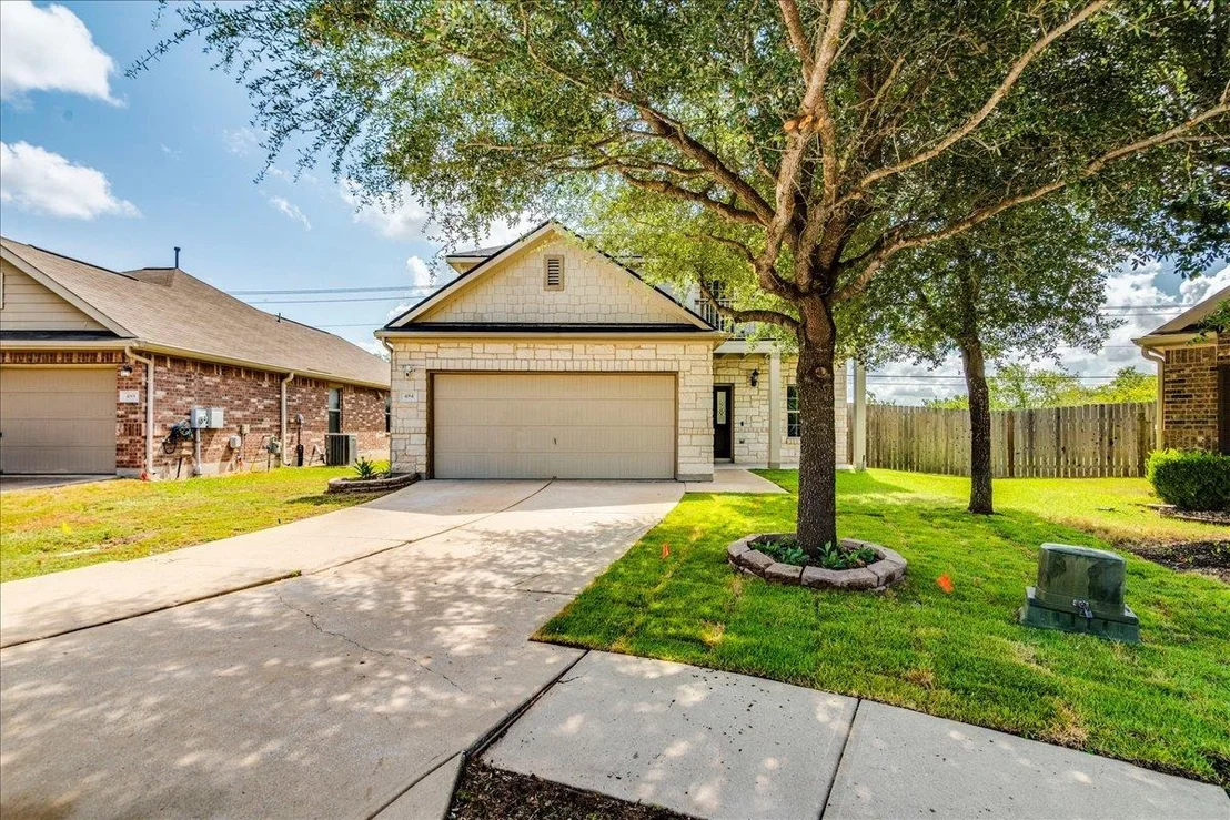Photo of 484 Travertine TRL