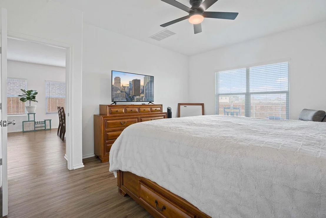 Photo of 125 Milliner LOOP