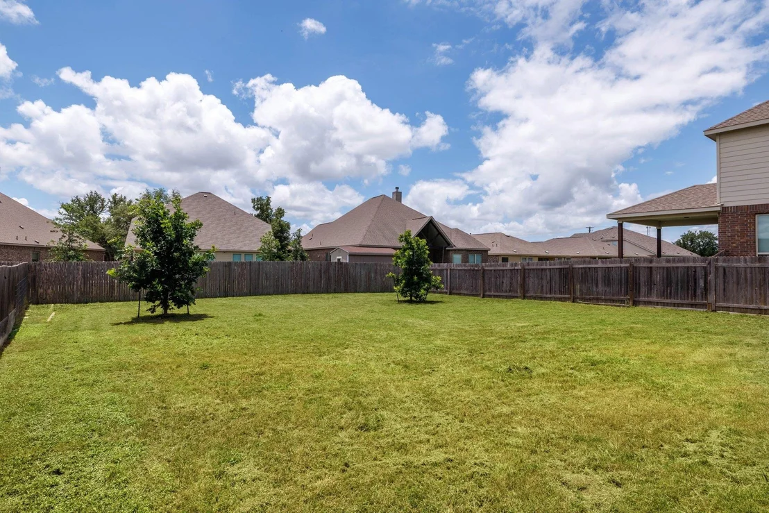 Photo of 824 Tabernash DR