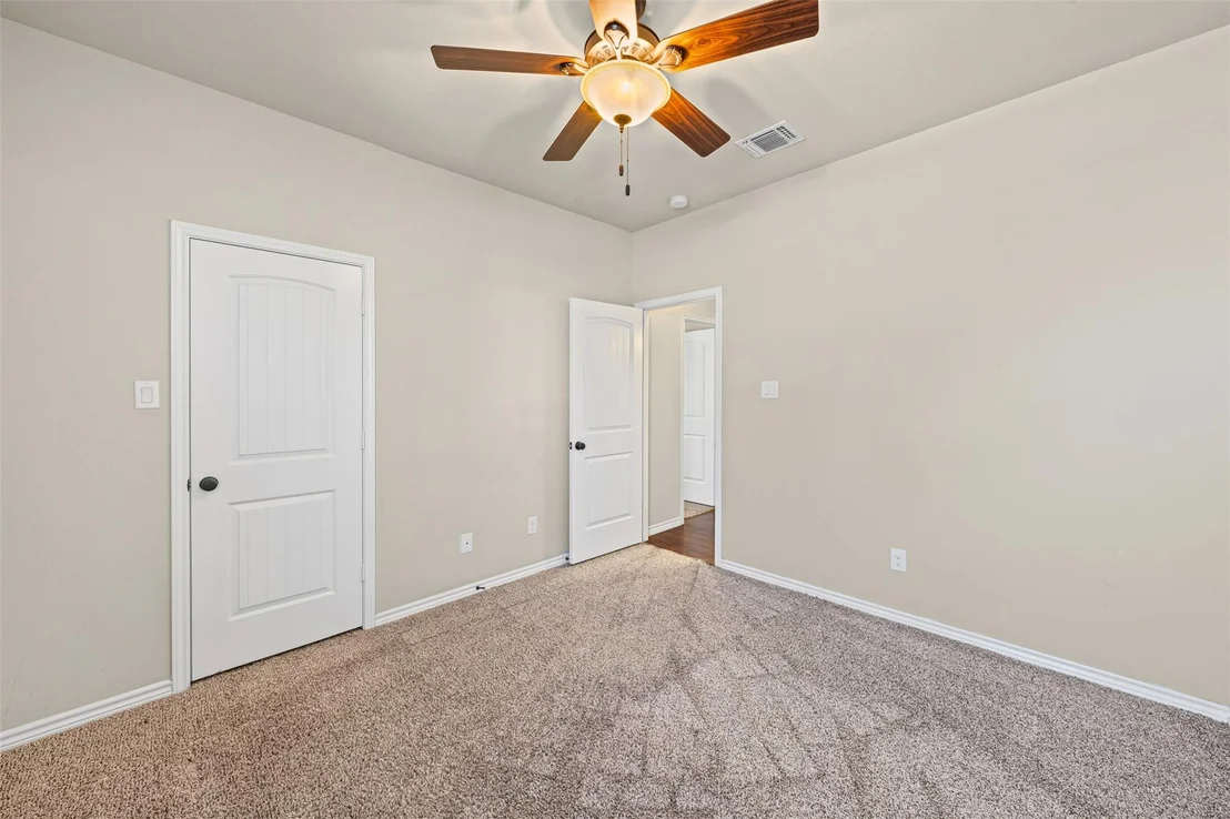 Photo of 5502 Juno DR
