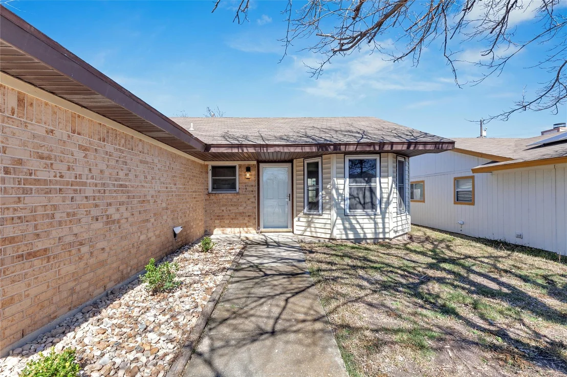 Photo of 2017 Corona DR