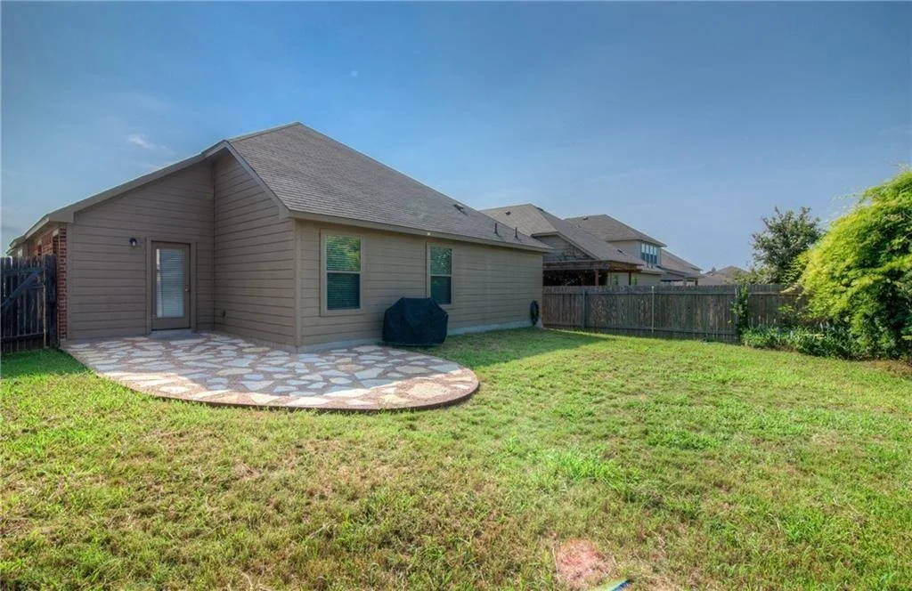 Photo of 7702 Huddleston LN