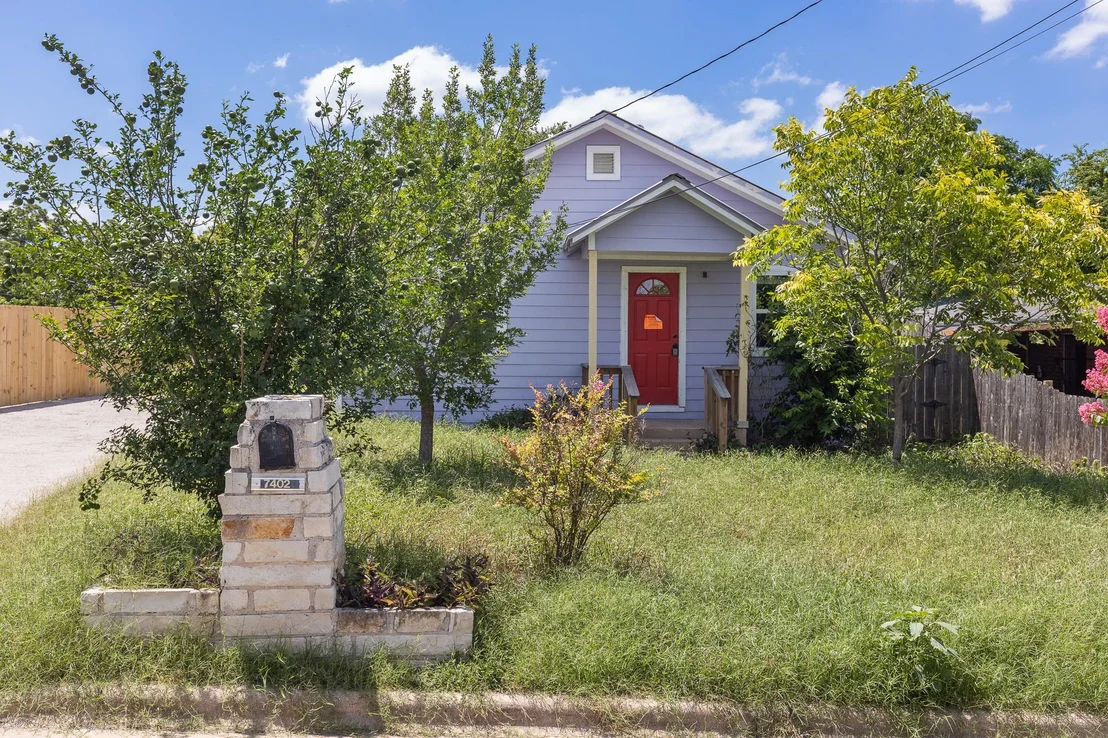 Photo of 7402 Providence Ave