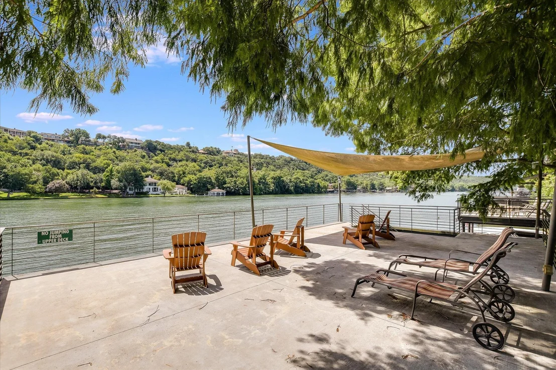 Photo of 7304 Turnbuoy DR