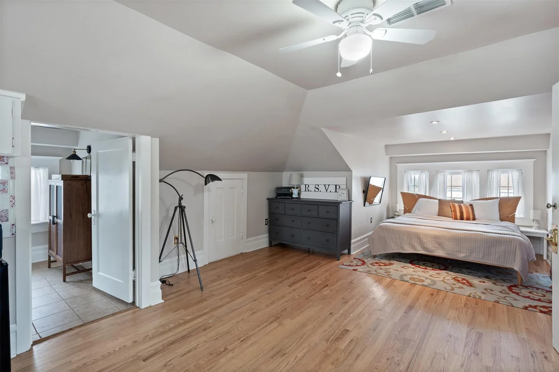 Photo of 517 N 9th ST