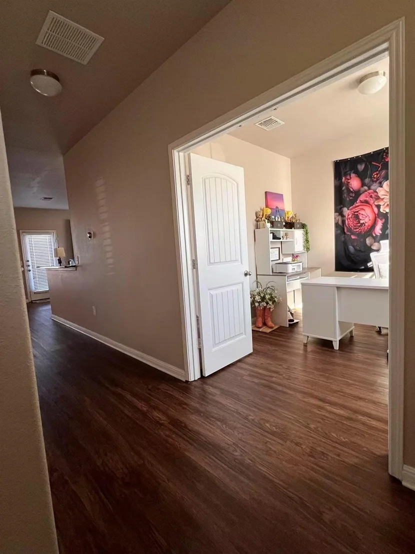 Photo of 110 Leon River LOOP
