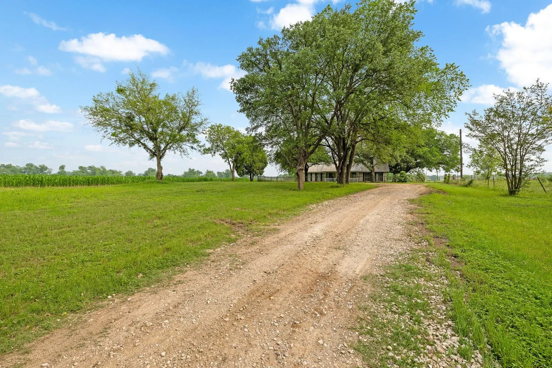 Photo of 4265 County Road 123