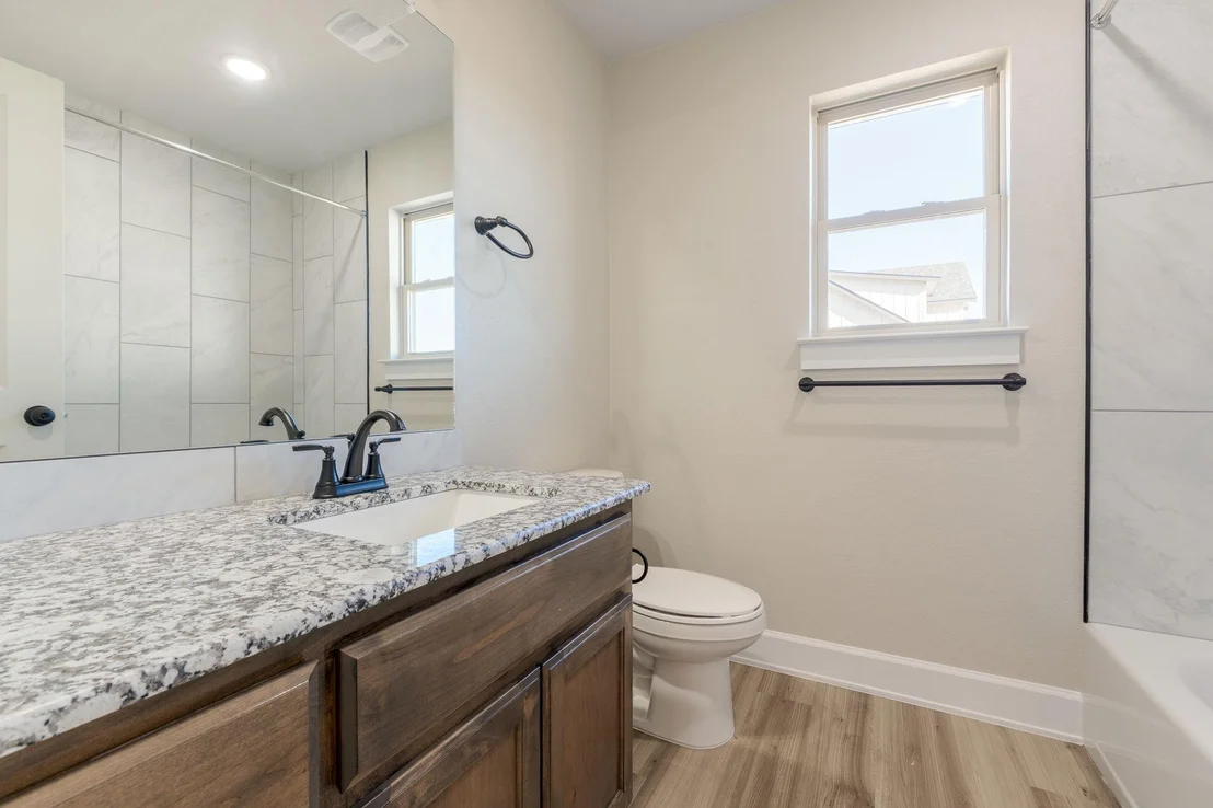 Photo of 2123 Blackhawk LOOP