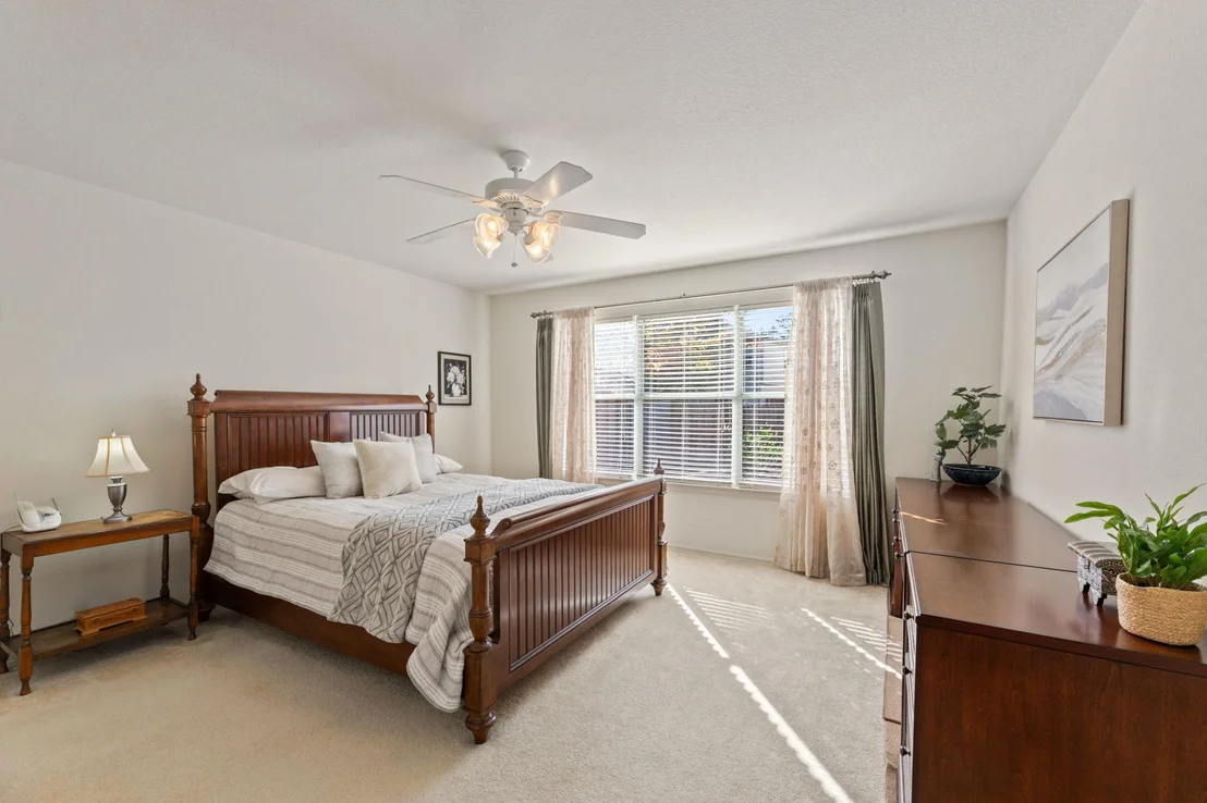 Photo of 172 Chaparro DR