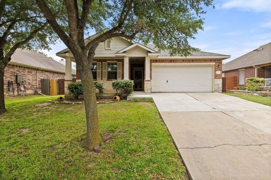Photo of 347 Spring DR