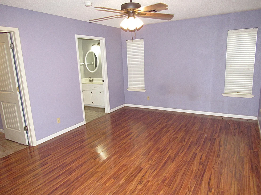 Photo of 306 Ruggles LOOP