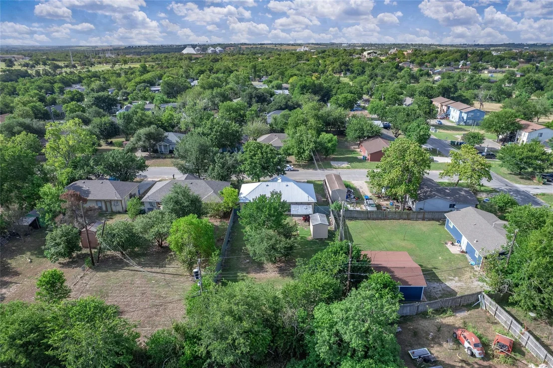Photo of 403 Davidson DR