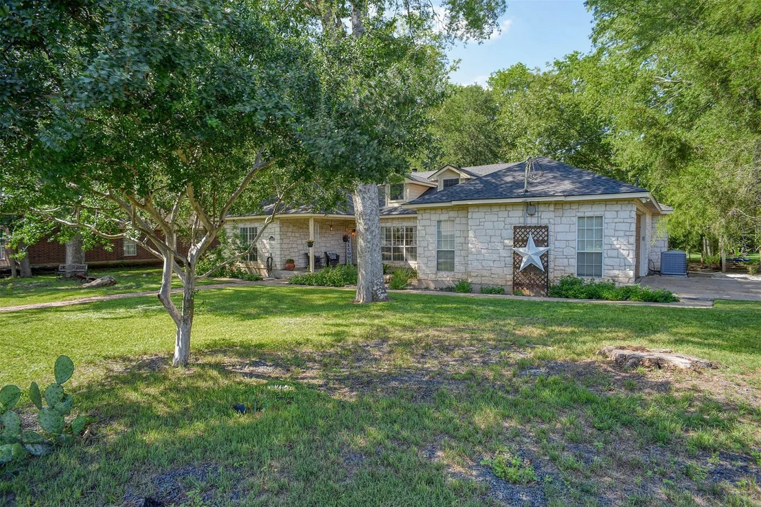 Photo of 128 Moku Manu DR