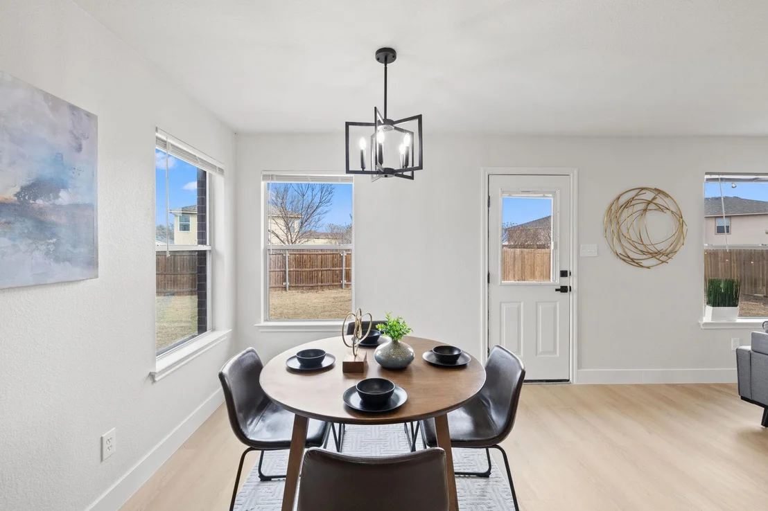 Photo of 212 Meadow Park DR